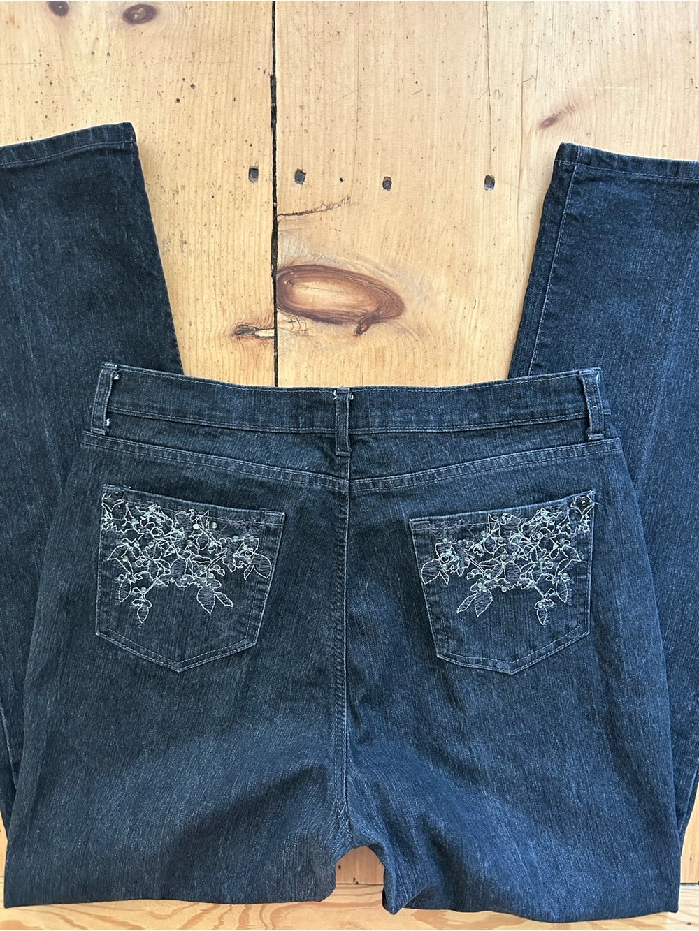 Vintage Jeanstar Black Flared Jeans with Sequined Embroidered Back Pockets